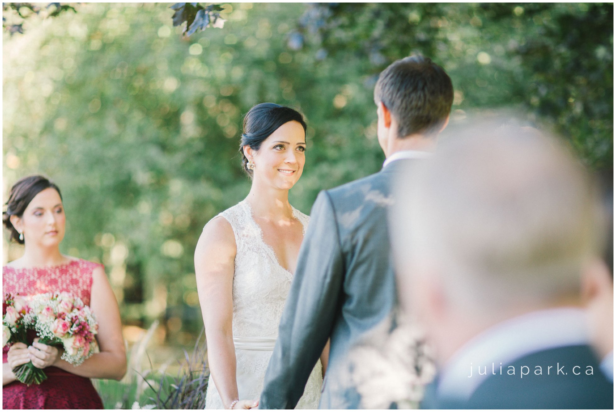 backyard ceremony photographer