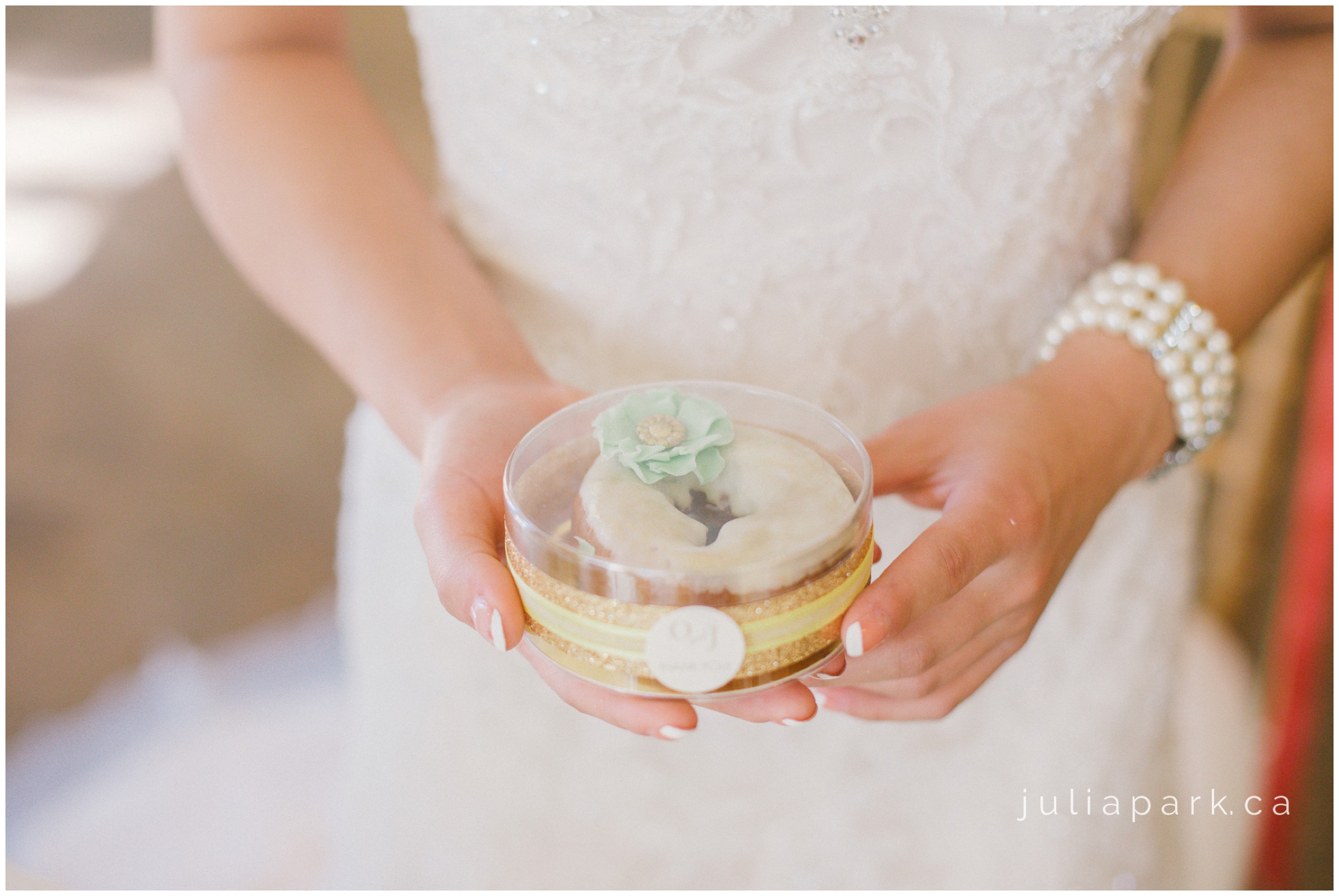 wedding donuts